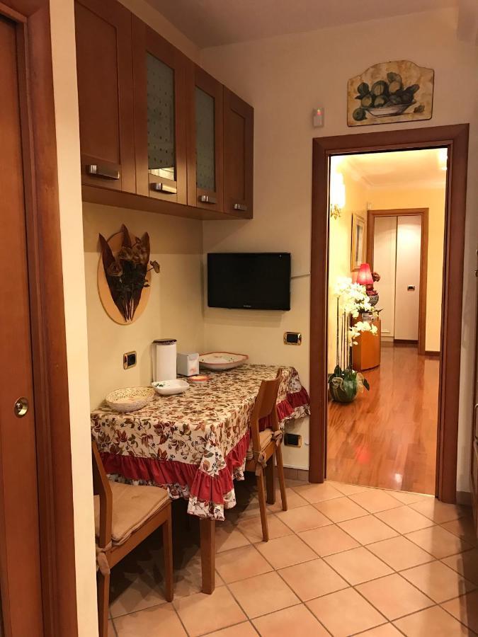 Residenza Monteverde Apartment Рим Екстериор снимка